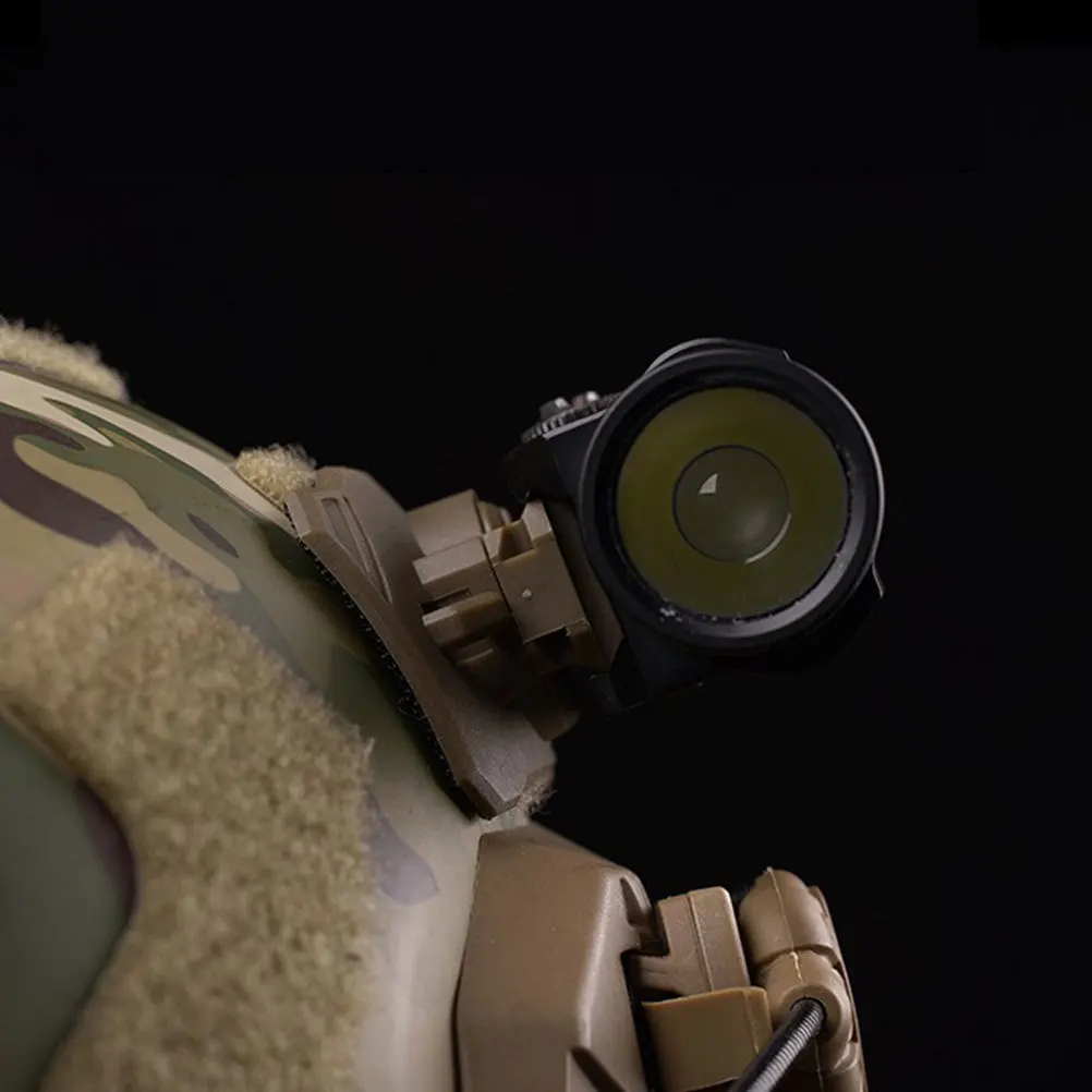 Adapter do noktowizora, plastikowy uchwyt do latarki, lekki uchwyt do lampy czołowej, łatwy montaż, uniwersalny rozmiar, do użytku na zewnątrz.