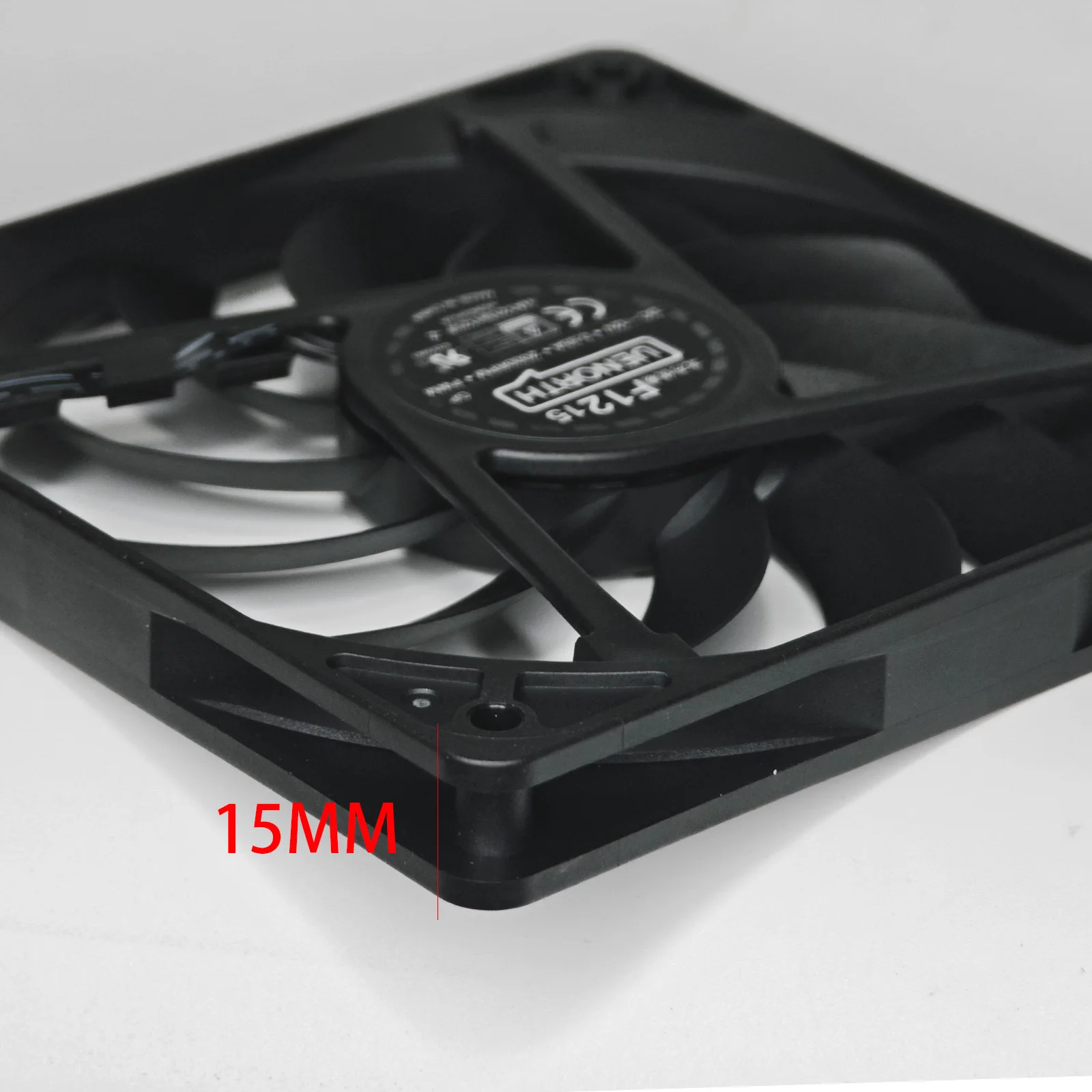 12015 Thin Fan 4Pin PWM,2000RPM FDB Bearing,Low noise High Performance Cooling,ITX PC Case Pressure-optimised