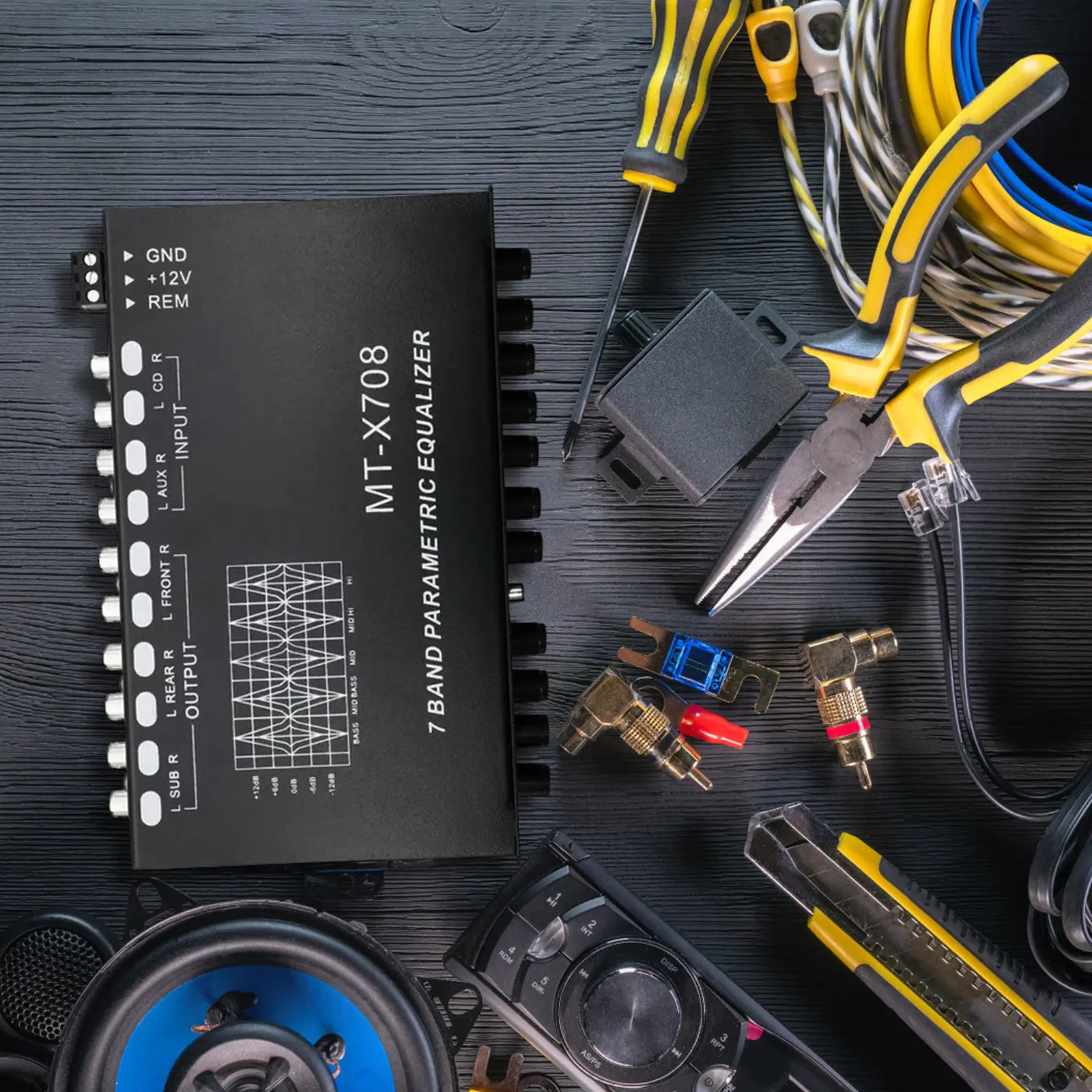 

7-полосный цифровой стерео-эквалайзер с регулировкой для автомобильной аудиосистемы, улучшенное управление тембром, графический эквалайзер, компактный металлический корпус