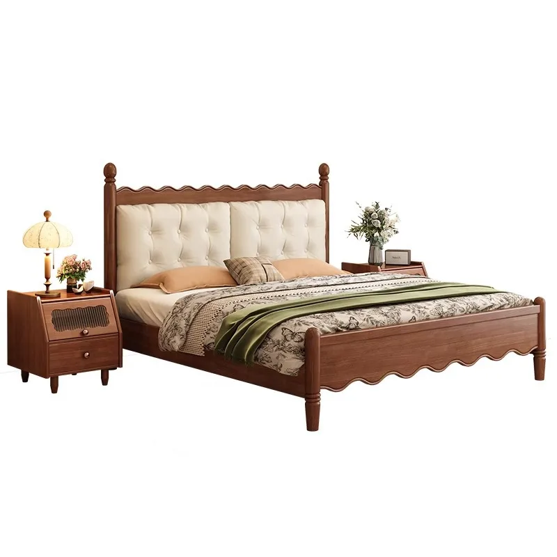

Medieval cream wind solid wood bed double bed French Windsor master bedroom modern simple cloud small apartment