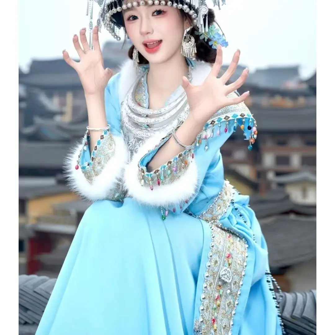 Elegant Blue Hmong Costume Women's Traditional Chinese Clothing Carnival Event Stage Prformance Suits Trvel Wedding Outfits view 3