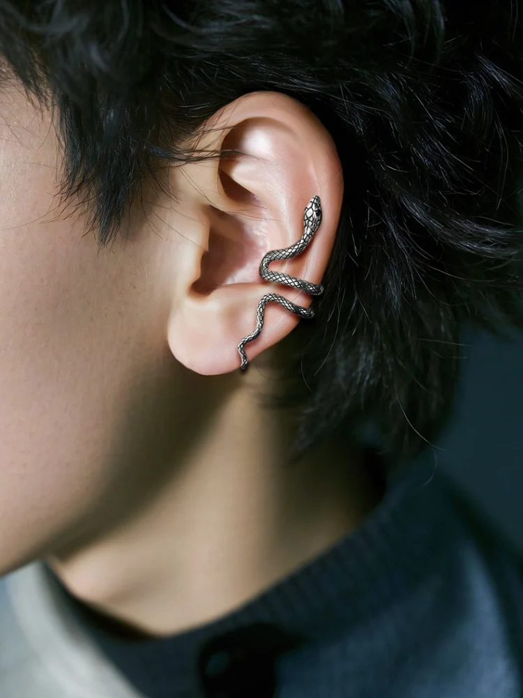 

Yuki Unisex 925 Sterling Silver Ear Cuffs Fashionable Holeless Snake Design Earrings for Men And Women Original Style Jewelry