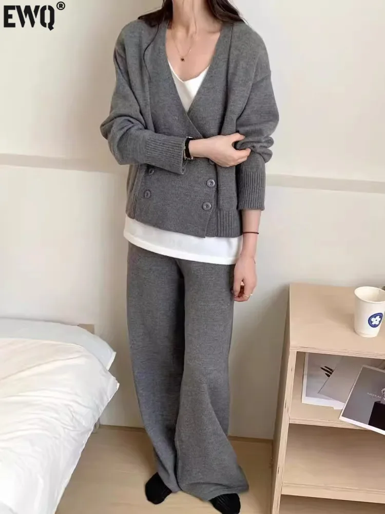 [EWQ] Double Breasted V-neck Sweater And High Waist Trousers Casual Women Loose Knit Set Clothing 2024 Autumn New Tide 16O2648