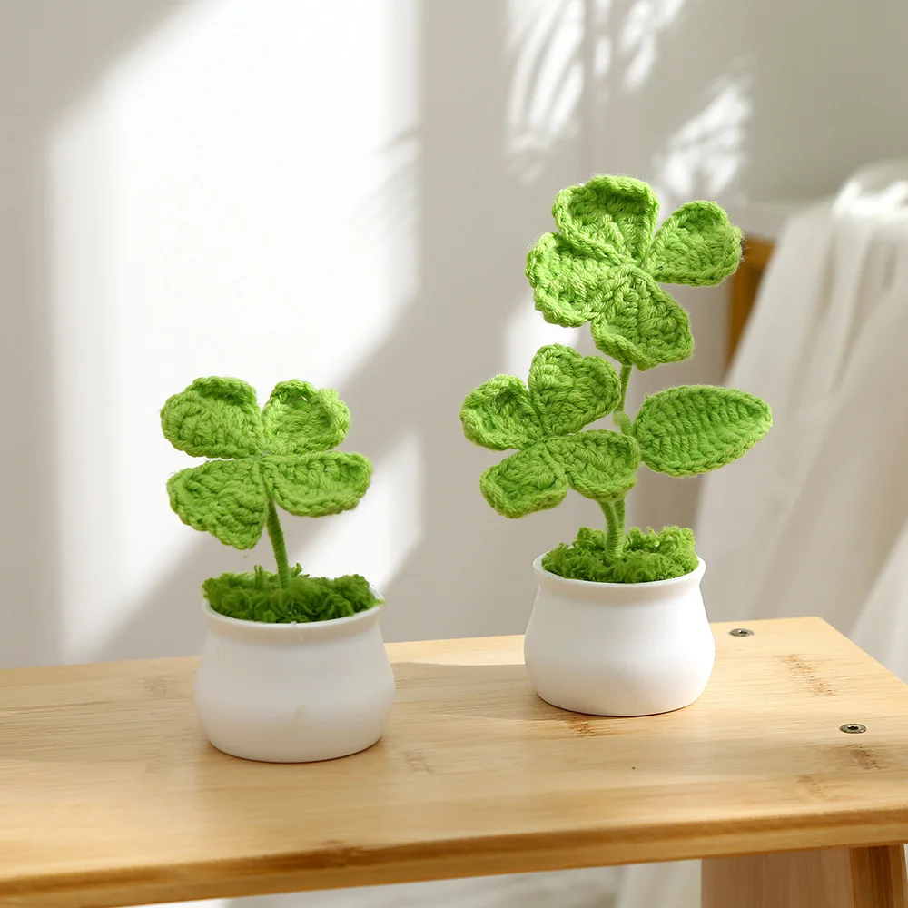 Niedlicher Gehäkelter Kleeblatt-Blumentopf Künstliche Pflanze Handgefertigt Vierblättriger Pflanzentopf Heimdekoration Geschenk – Detail 4