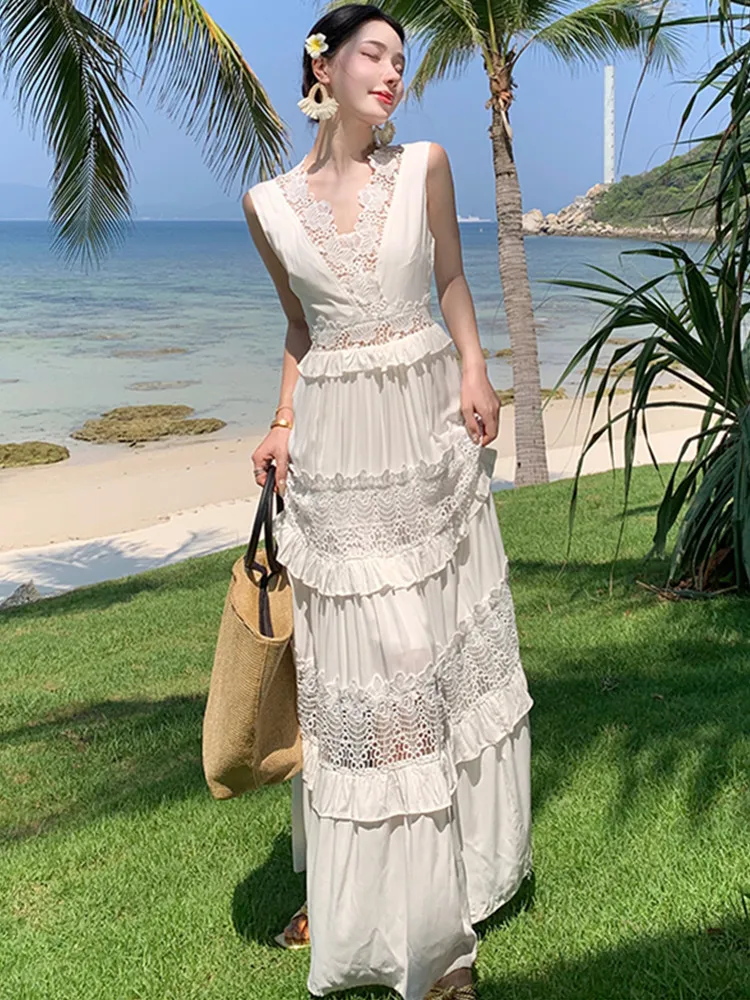 New Fashion  Lace Hollow Out Patchwork Long Dresses For Women Sexy V-Neck Sleeveless High Waist Ruffle Dresses Female Clothing