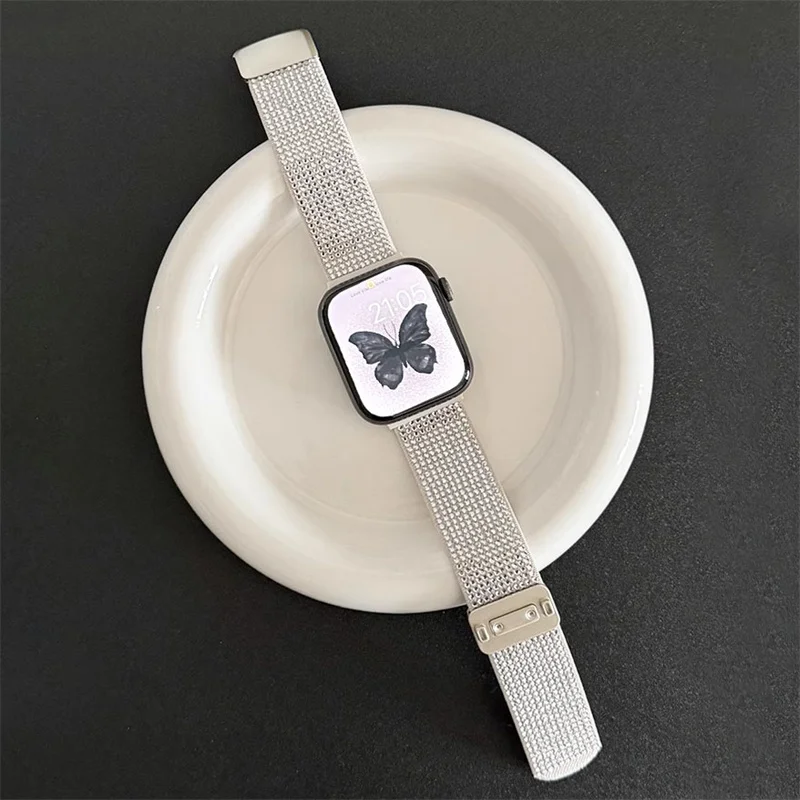 Luxury Sparkle Diamond Magnetic Strap For Apple Watch Band Ultra2 49mm 45mm 44 41 42 Correa Band For Iwatch Series 10 9 8 SE 7 6