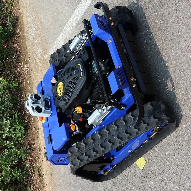 

Customized Euro 5 remote-controlled lawn mower with powerful power, suitable for slope operations.