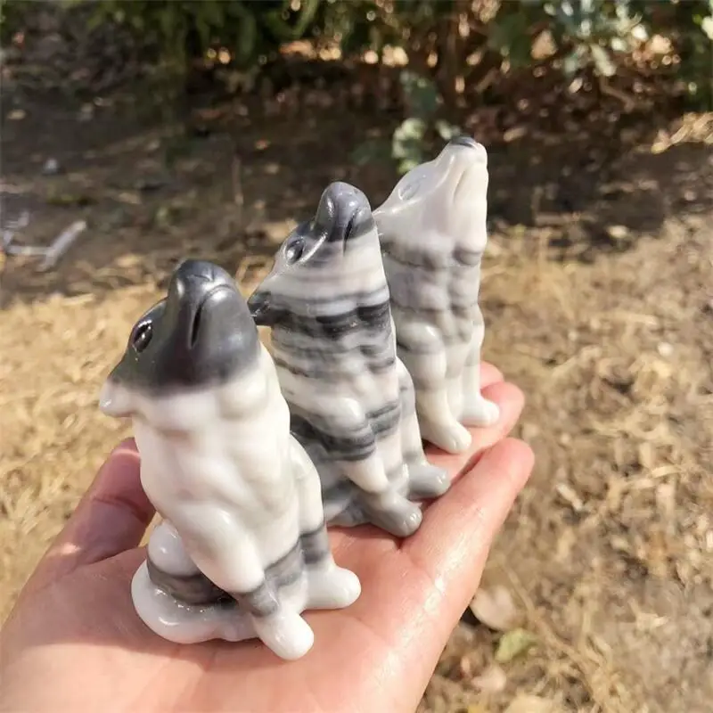 Natural Taichi Stone Wolf Carving Animal Figurine Healing Energy Gemstone Crystal Crafts For Christmas Gift 1PCS