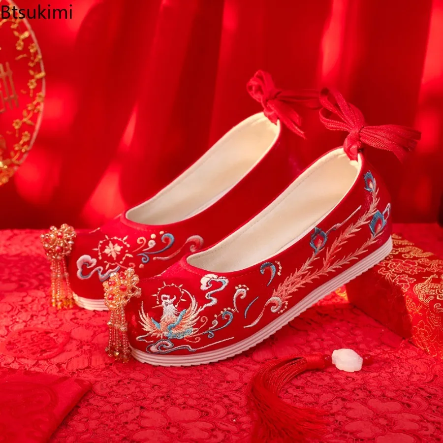 2026 New Women's Pearl Flower Decoration Red Wedding Shoes with Increased Height Inside Xiuhe Shoes Chinese Toast Hanfu Shoes
