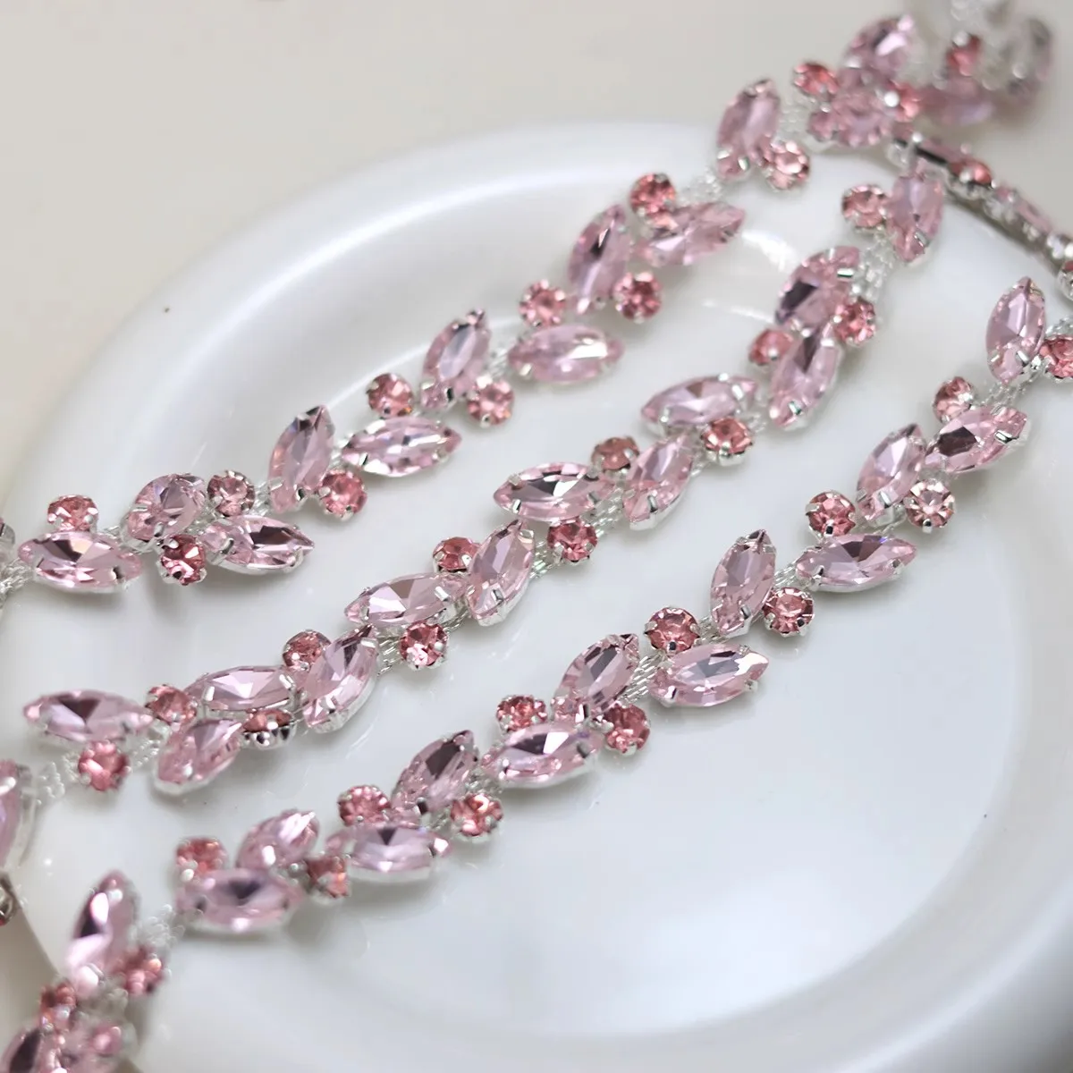 

1 ярд, 1,5 м, стеклянная цепочка со стразами в форме шипа, кружевная отделка, воротник платья, танцевальный наряд, плечи, талии, украшение для обуви, кружевная лента