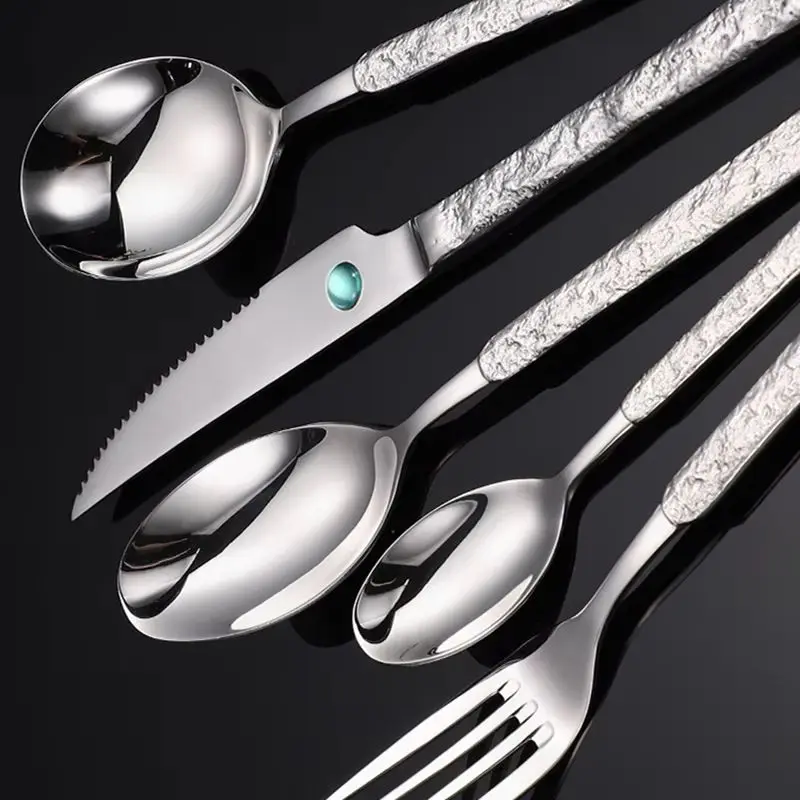 

Stainless Steel Steak Knife Fork Creative Tableware Palace Relief Retro Western Cutlery Ice Cream Dessert Spoon Kitchen Utensils