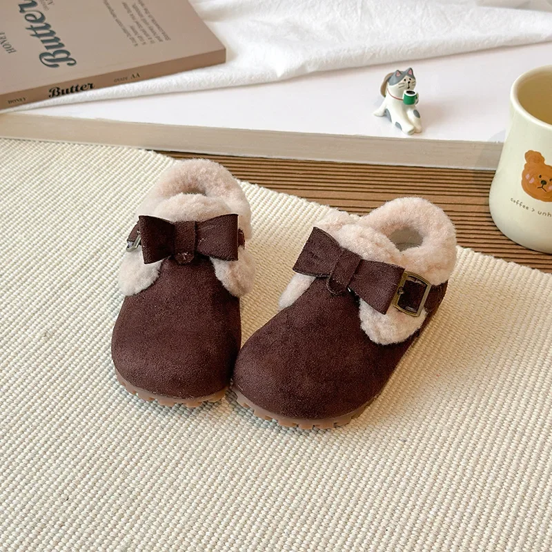 

Сапоги принцессы для девочек, теплые милые детские туфли на плоской подошве с круглым носком, простые банты, 2025 г., зимние детские мокасины с мягкой подошвой, нескользящие