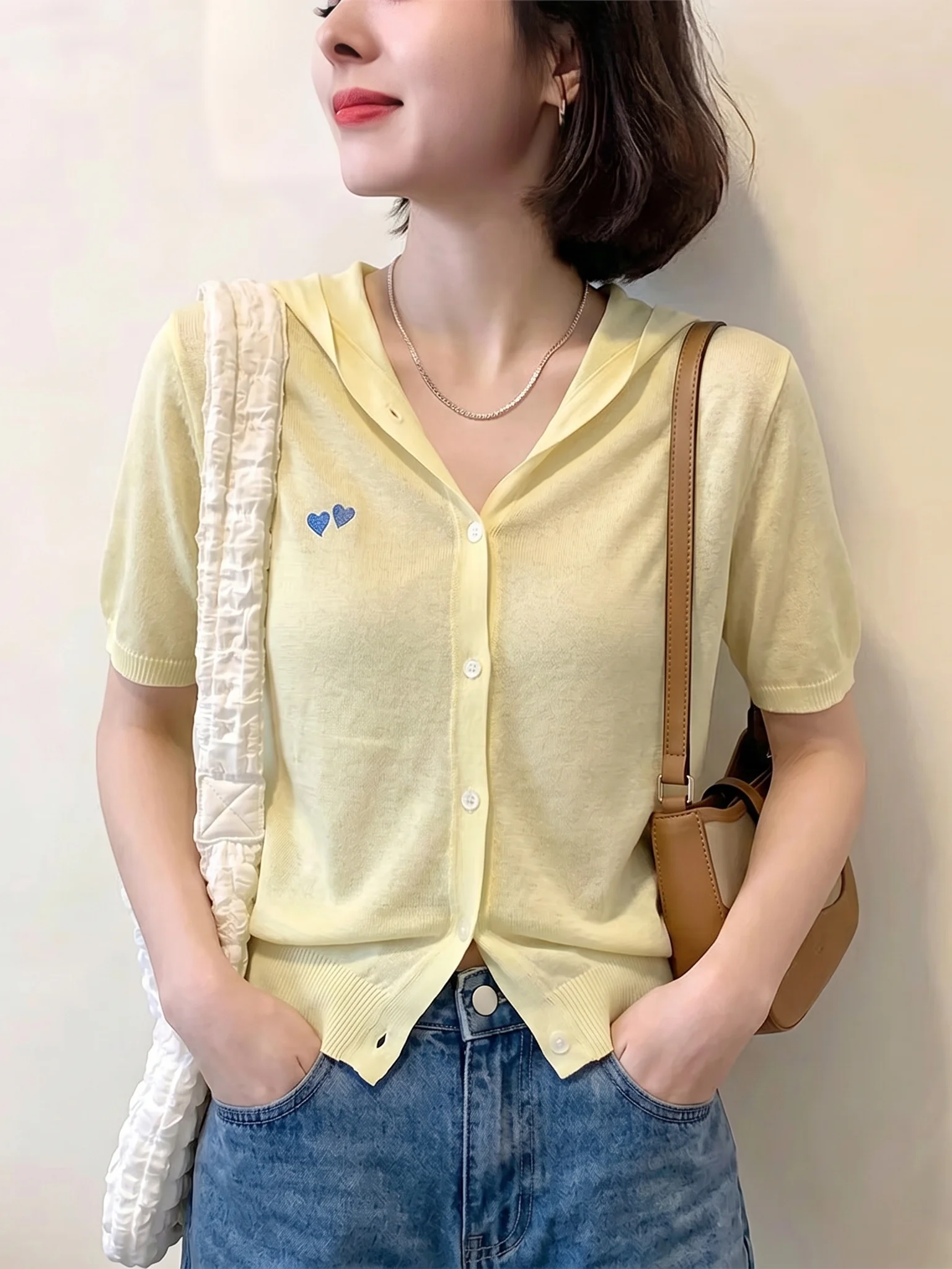 

Summer Knitted Shirt Embroidered Hat Short Sleeve Women's Style Heart Design Casual Unique Knitwear V-neck Regular Length