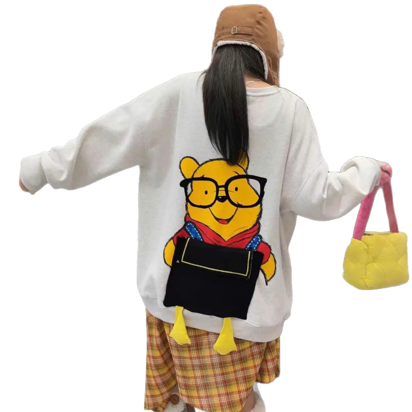 European Fashion Cartoon Backpack Bear Long Sleeve Fleece Warm Sweatshirt for Women Autumn Winter New Loose Age-Reducing Top