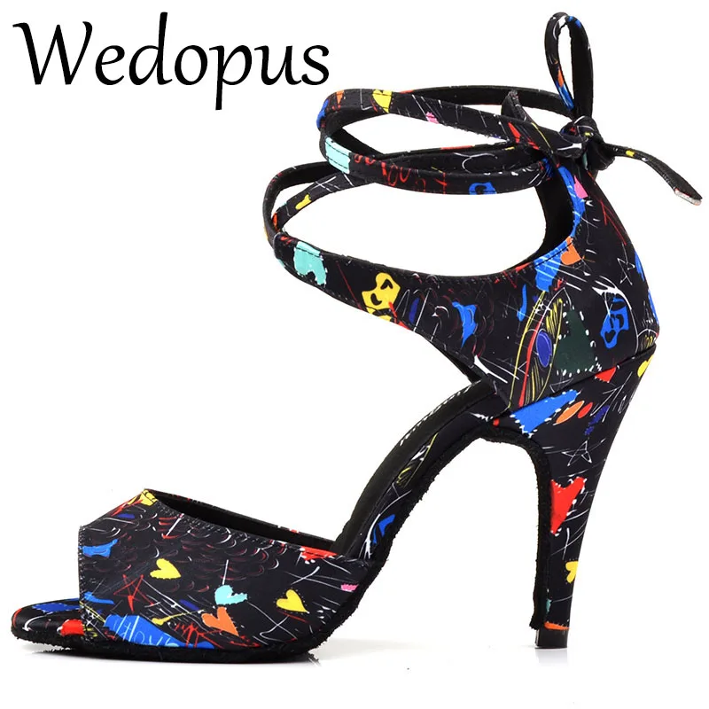 

Wedopus/Новая танцевальная обувь для девочек, атласные туфли на шнуровке с цветочным принтом, обувь для латинских танцев, женская обувь для бальных танцев, самбы, с мягкой подошвой