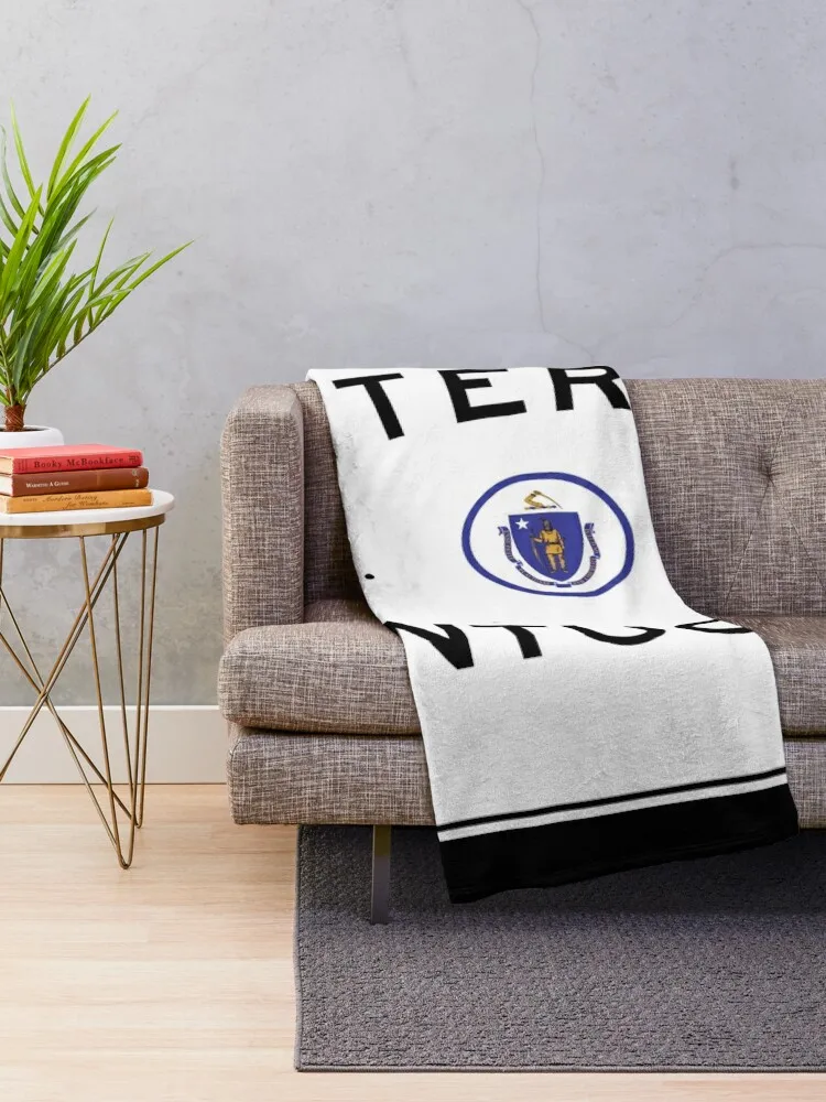 Entering Nantucket Massachusetts - Commonwealth of Massachusetts Road Sign Throw Blanket Decorative Sofa Fashion Sofas Blankets