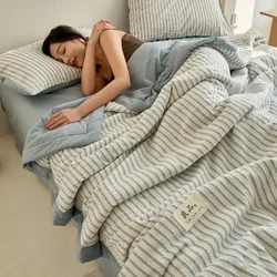 High-end Jacquard Summer Quilt 100% Cotton Fabric Soya Fibre Filling Thin Comforter Soft Skin Fiendly Summer Blanket