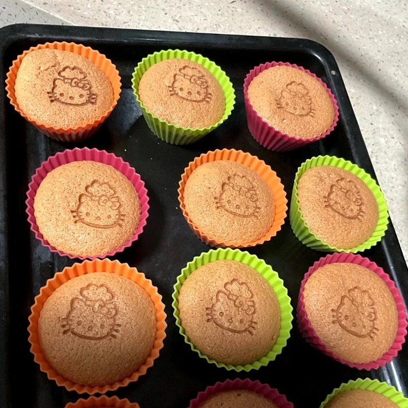 Hello Kitty Pasticceria in metallo Stampo per impronte Simpatico anime Gatto Stampa a caldo Dorayaki Pancake Toast Pane Decor Saldatore Strumento di cottura