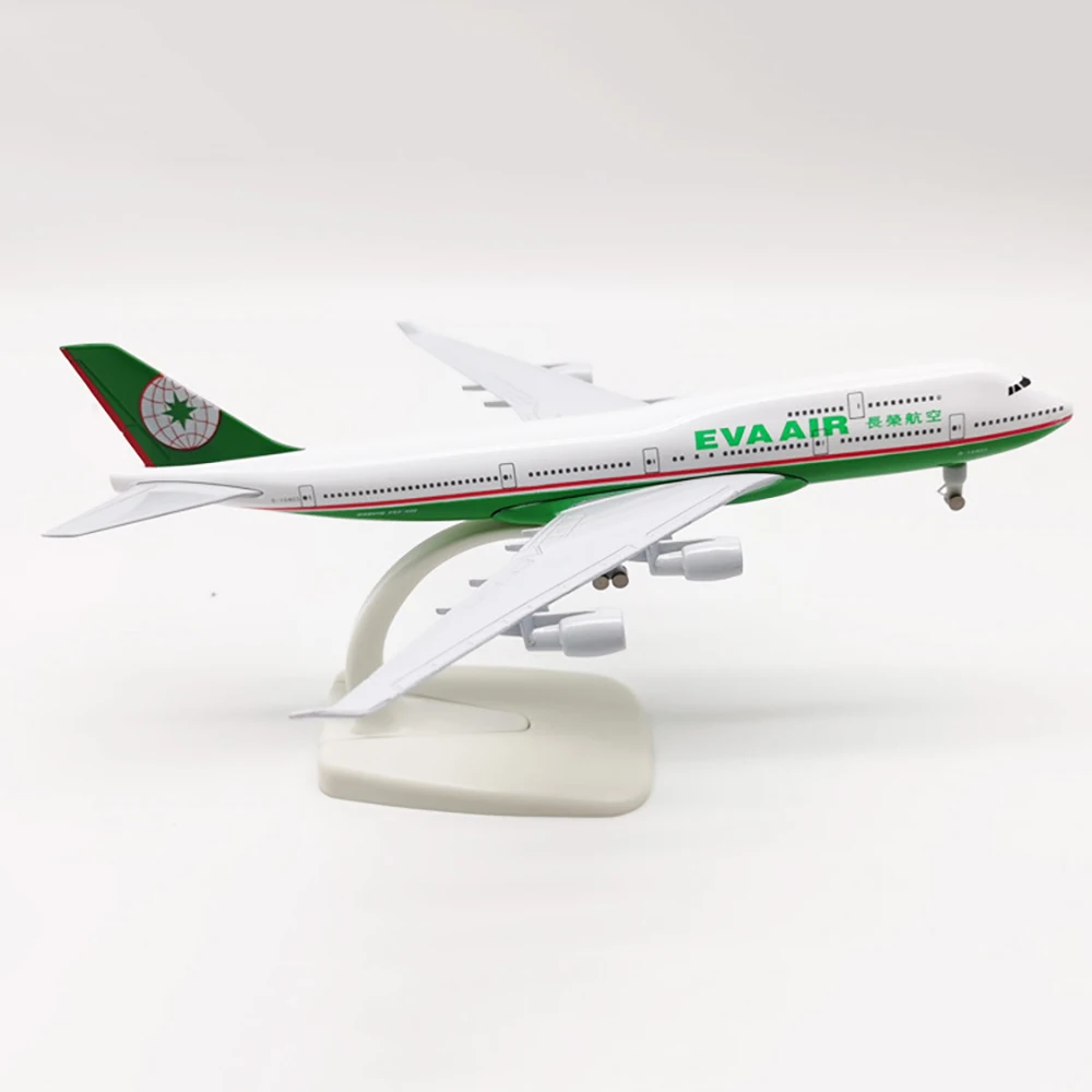 20cm Aircraft EVA Air 747 with Landing Gear B747 Alloy Airplane  Children  Gift for Collection Desk Decoration