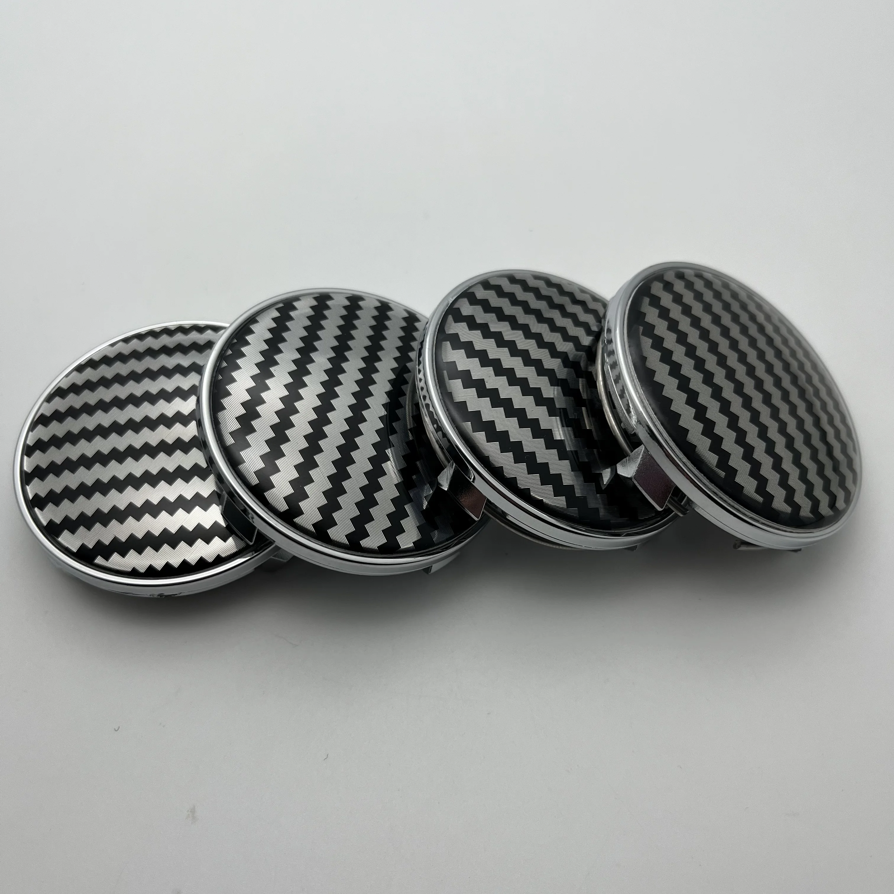 4pcs ABS 61mm Wheel Center Caps With Drop Glue Carbon Fibre Emblem Badge Stickers Hub Styling Accessories for Audi Q7 Q3 A4 A3