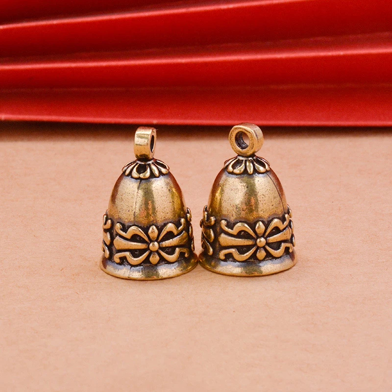 Vintage Bell Tibetan Exorcism Bells Pure Brass European Armor Style Bells Car Keychain Pendant Jewelry Men Keyring For Pet Bells view 6