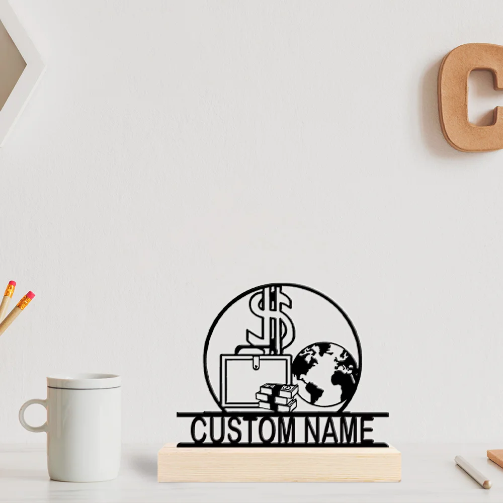 1 pièce - Statue en métal personnalisée unique - Ornement avec nom personnalisé - Équipé d'une base en bois - Décoration pour la maison ou le bureau