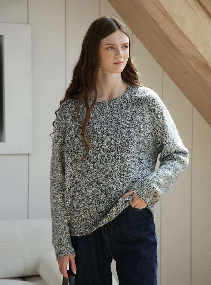 

Gray Thickened Soft Knitted Sweater Women's Autumn Winter Loose Fit Overhead Vintage Style Floral Thread High Quality Women's...