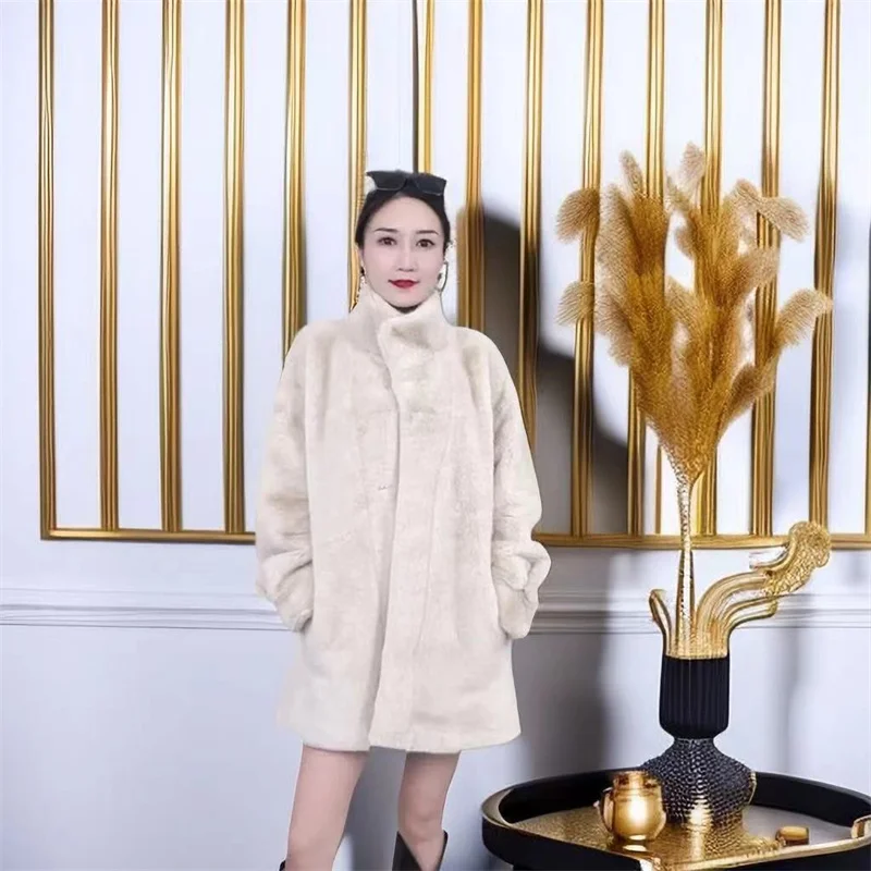 تصميم تحسس جديد الوقوف طوق فو الفراء معطف المرأة الفراء المتكاملة الفراء سترة سميكة لينة فروي سترة واقية ملابس خارجية