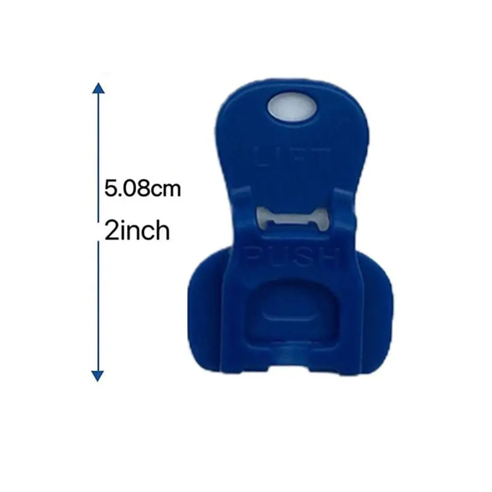فتاحة علب المشروبات الملونة مع غطاء واقي علامة تبويب بلاستيكية فتاحات علب قابلة لإعادة الاستخدام أداة مطبخ سهلة الفتح