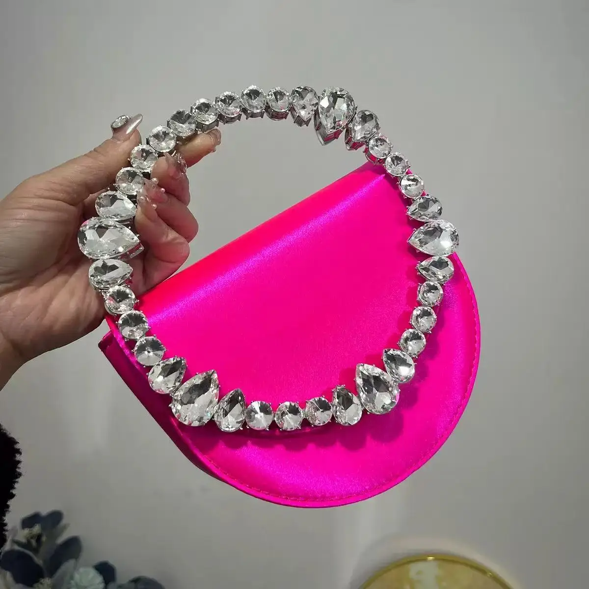 

New high-end handbag with diamond bag and leather bag for crossbody, available in 5 colors