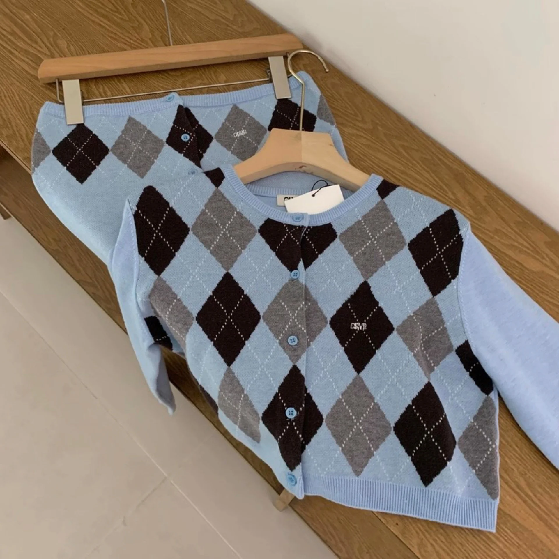 

Комплект вязаных кардиганов в стиле ретро: с коротким и длинным рукавом, с ромбовидным узором, на пуговицах, женская мода, весенняя коллекция