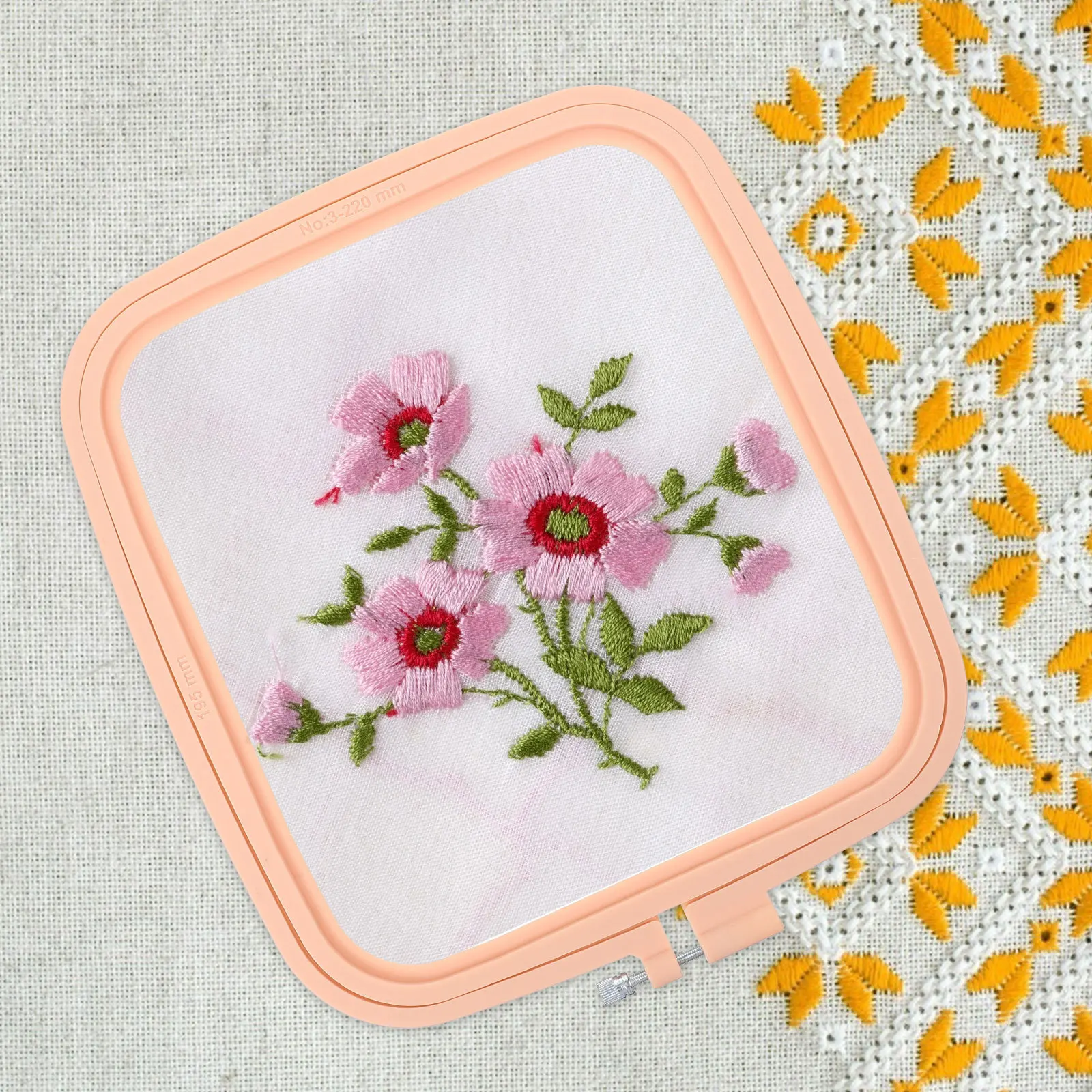 

5Pcs Plastic Cross Stitch Hoops Set Adjustable Embroidery Frames for DIY Crafting Needlework and Embroidery Circles