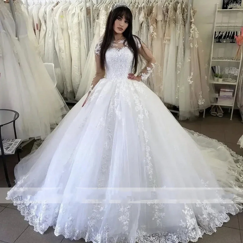 Suknie ślubne Flavinke na zamówienie, białe, z dekoltem typu O, aplikacjami, długimi rękawami, suknia balowa, długość do podłogi, tren typu sweep, tiul, sznurowane.