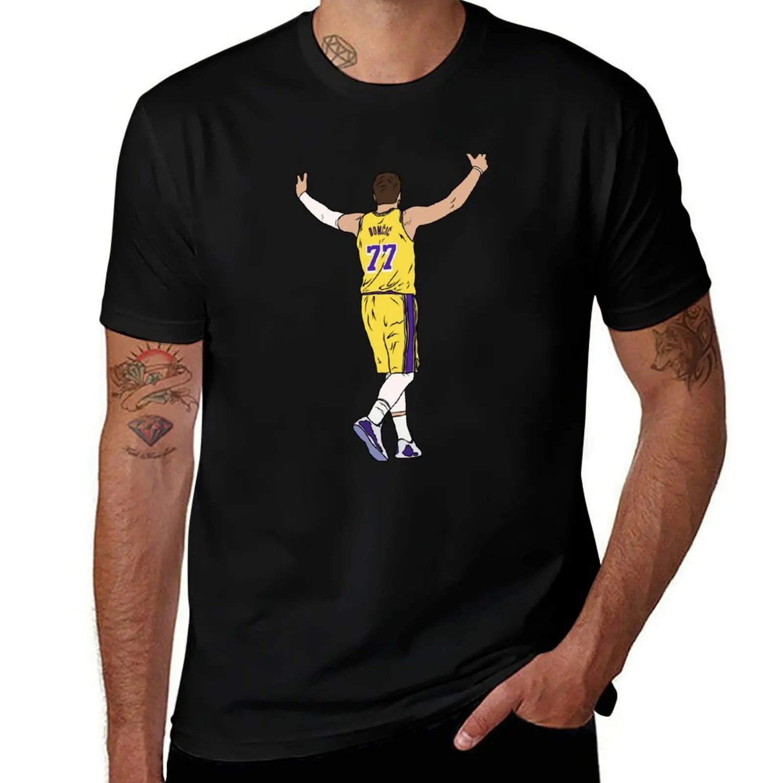 

The (Los Luka Doncic Embrace Angeles) Crowd T-Shirt Casual Basic Street Style T-Shirt