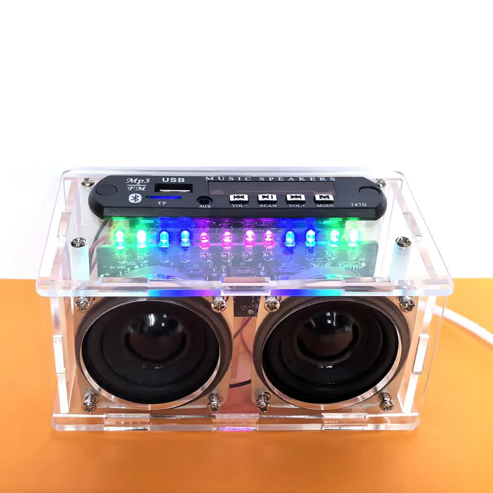 NOWY zestaw głośników Bluetooth DIY z radiem FM 87,5-108 MHZ DIY Praktyka projektu lutowania Zestaw elektroniczny Montaż lutowniczy Dysk TF U
