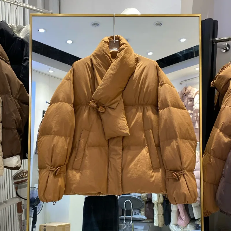 Winter Women's Clothing Buttons Short Down Jacket Scarf Collar New Loose Bread Jacket White Duck Down Coat Warm Luxury Jackets