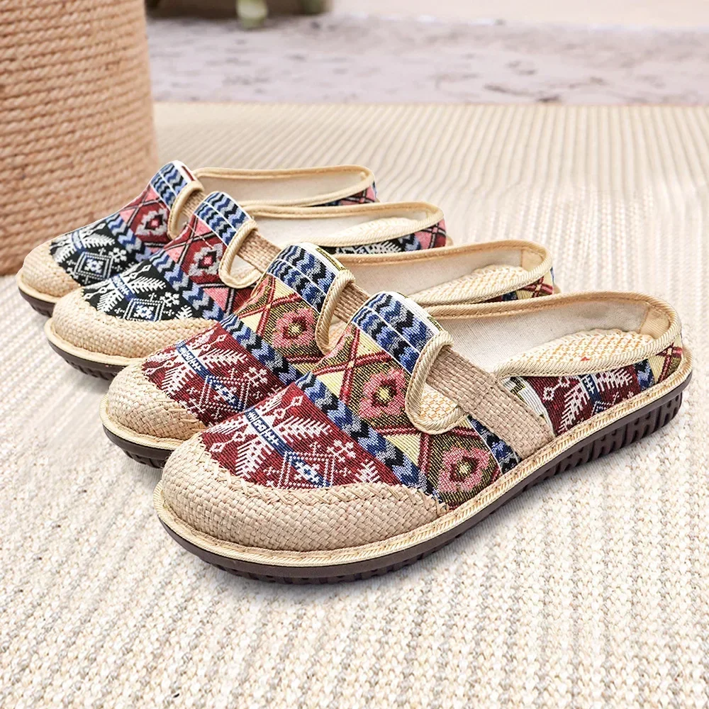 Women Flat Slippers Ethnic Style Handmade Embroidered Print Round Head Sandals Casual Non-slip Comfort Shoes Chinelo Feminino