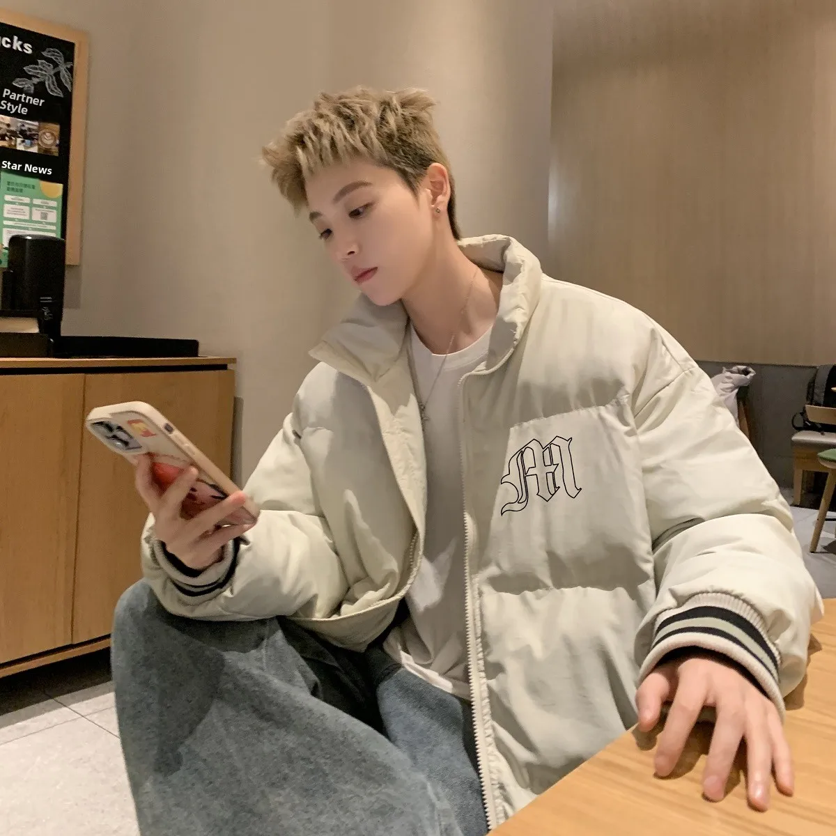 

Мужская утепленная куртка свободного кроя из хлопка с воротником-стойкой, модная молодежная модель, эксклюзивно онлайн