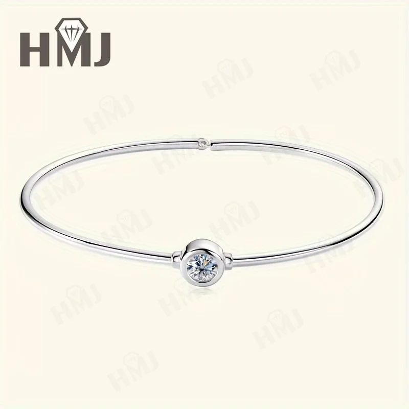 

0.5CT Moissanite Bangle Bracelet 18K Gold Plated Bezel Set Diamond Bracelet 925 Sterling Silver Classic Jewelry for Woman Charms