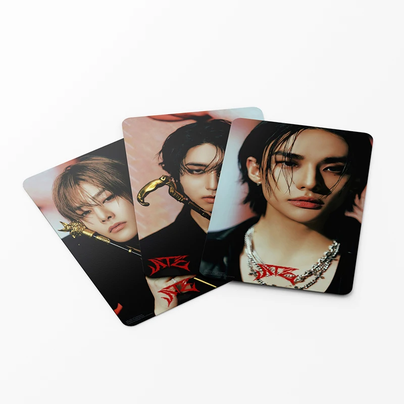 Kpop Stay Ate merch photocard อัลบั้มใหม่ Lomo crads Felix hyunjin Photobook Fan คอลเลกชันการ์ดโปสเตอร์โปสการ์ดของขวัญภาพถ่าย