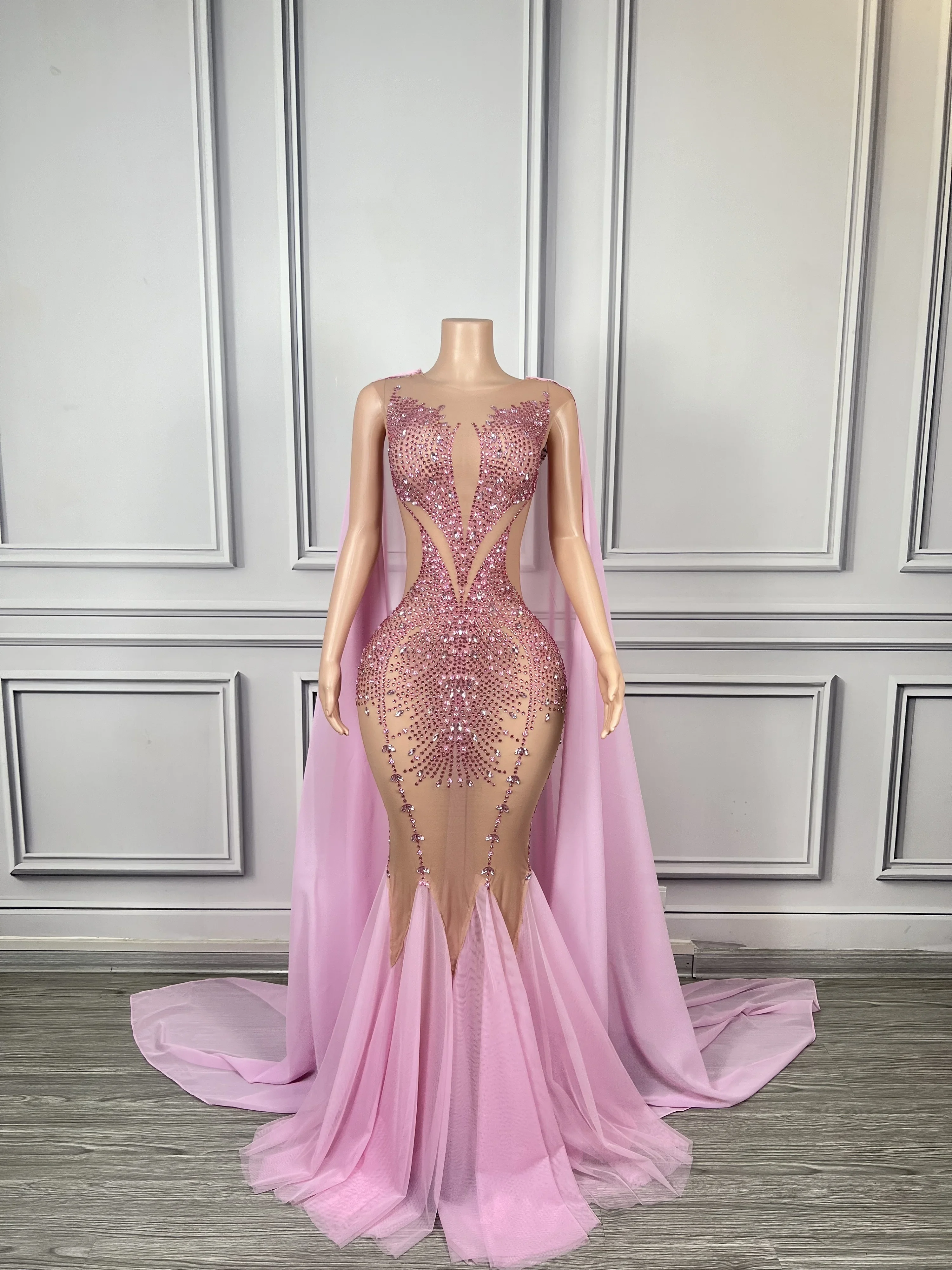 

Women Celebrate Birthday Prom Party Evening Gown Luxury Sparkly Rhinestones Pink Mermaid Long Evening Dresses with Cape