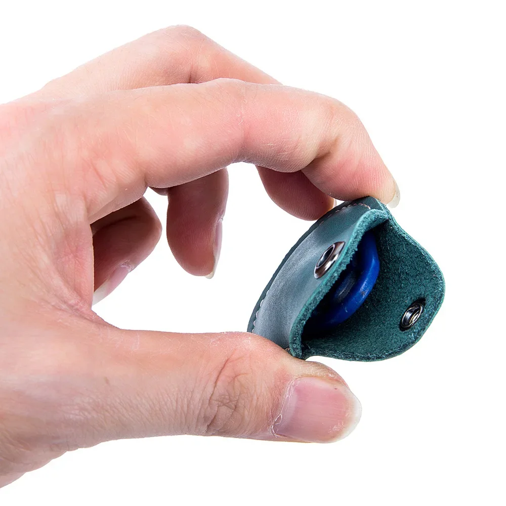 1pc Leather Card Holder Keychain Key Ring Door Lock Access Tags ID Card Case Keychain Access Card Bag Key Tag Ring