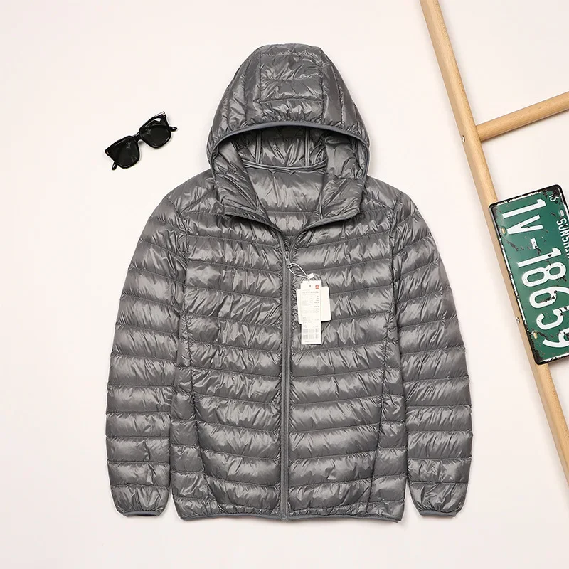 

2024 Autumn and Winter New Lightweight Down Jacket Men's Short Hooded Joker Lightweight Thin White Duck Down Plus Size Coat