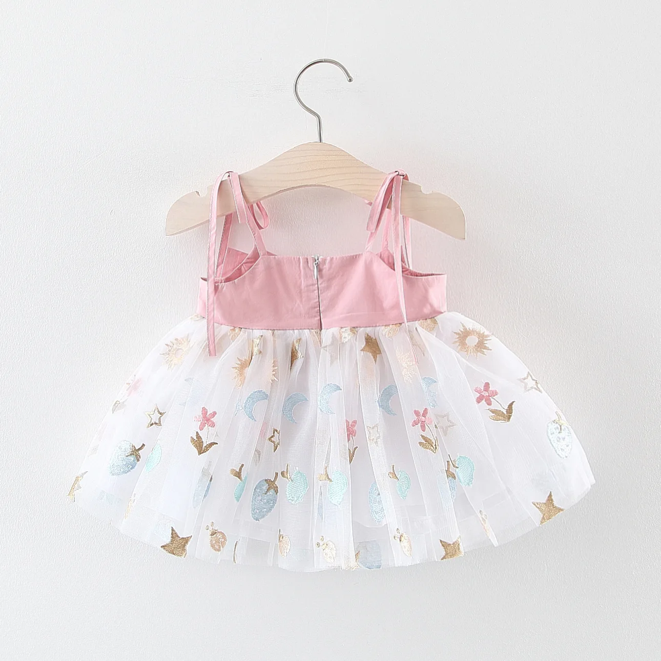 New Summer Dress For Girls With Suspender  Star Flower Mesh Puffy Skirt  Baby Girl Princess Skirt Suitable For Ages 0-3