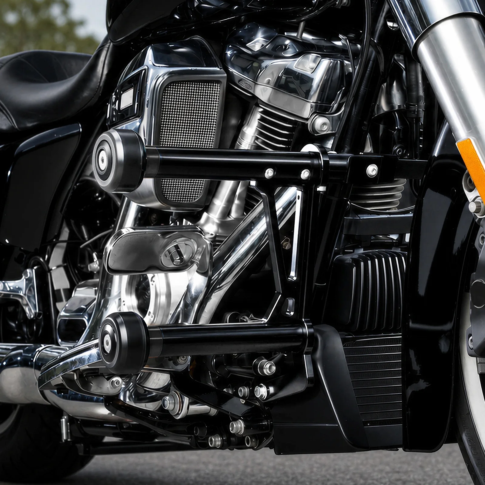 Für Harley Street Glide FLHX Road Glide FLTRX 2014-2025 Road King Special 2017-2025 Electra Glide Front-Crashbar-Motorschutz – Detail 4