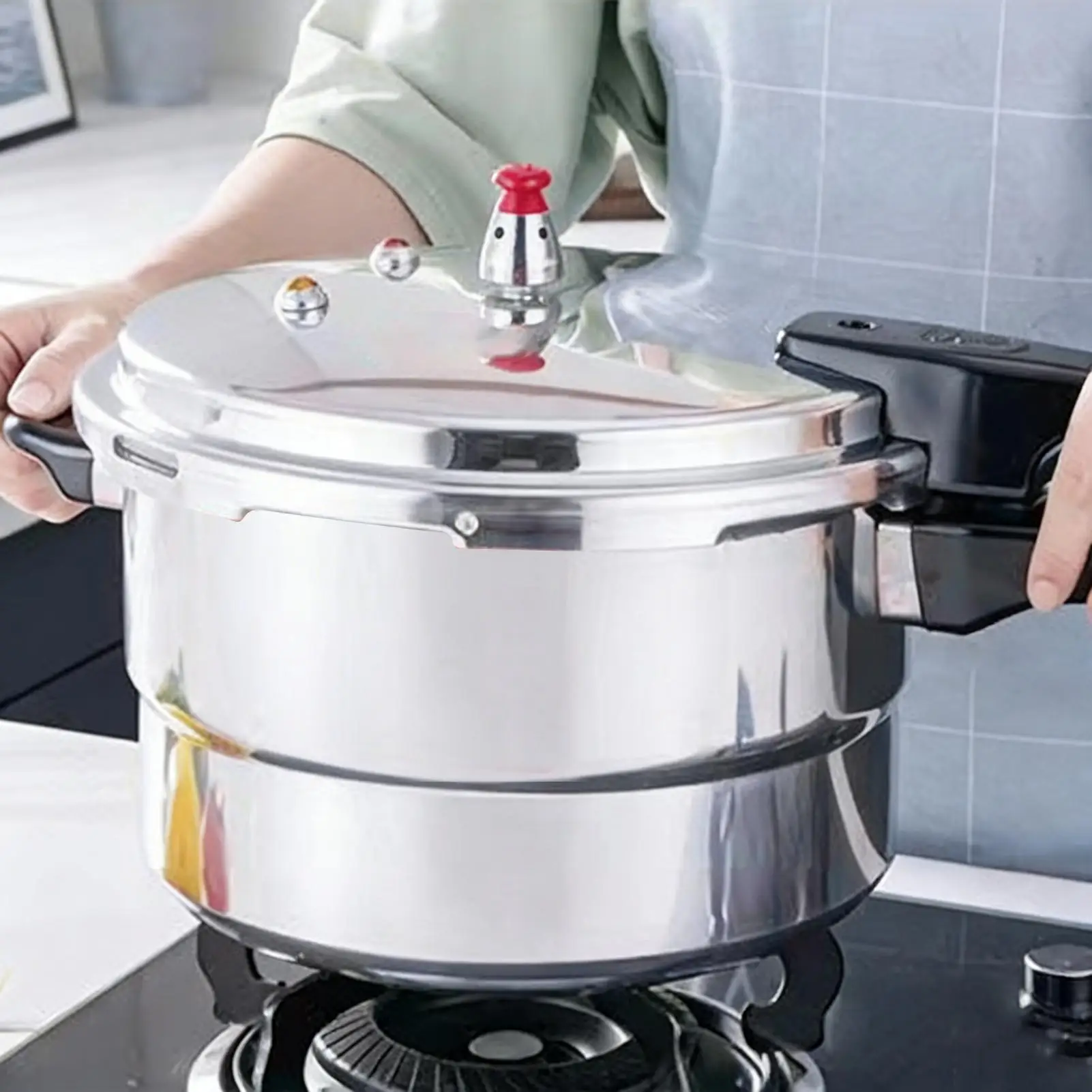 

7L Stainless Steel Pressure Cooker with Steaming Rack Electric Stove Gas Stove Energy-saving Safety Cooking Utensils