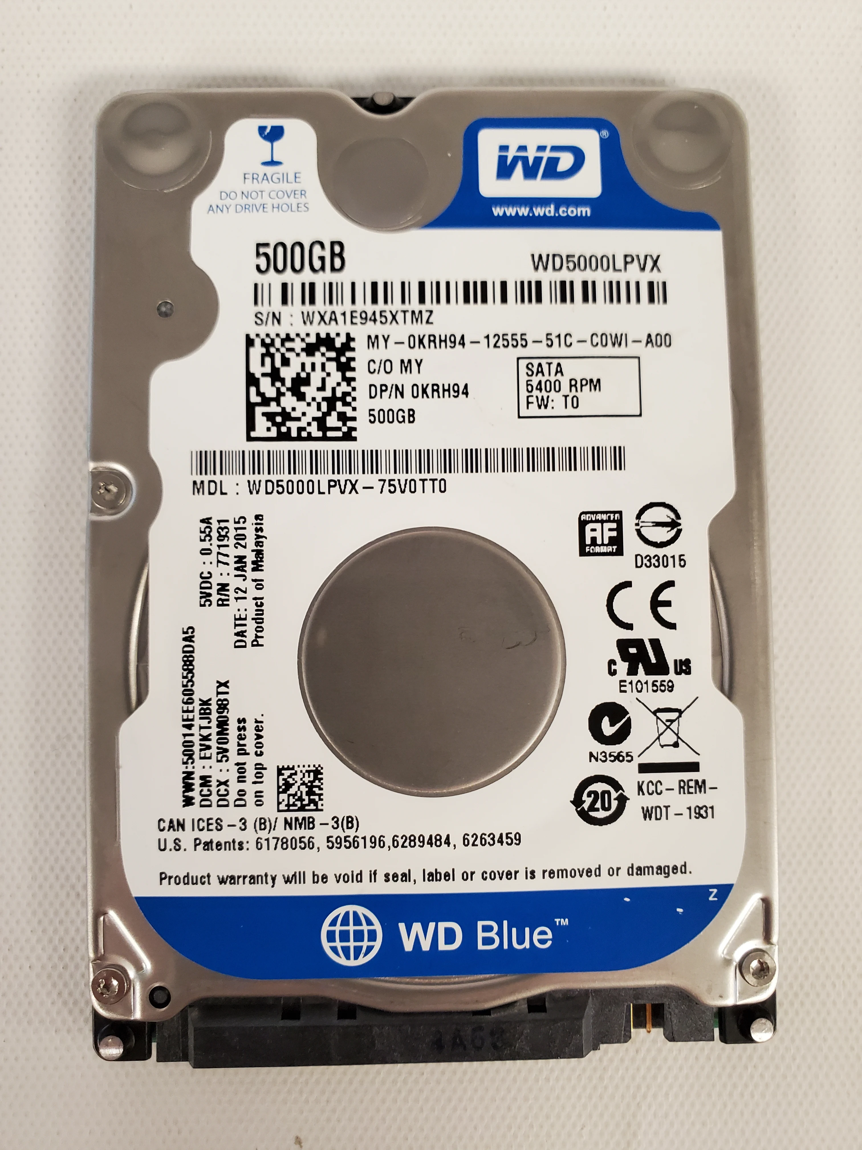 

Жорсткий диск Dell KRH94 (Western Digital WD5000LPVX-75V0TT0) — 500 ГБ — 5400 об/мин — 8 МБ кэш — 7 мм — 25 дюймов — используемый, как новый