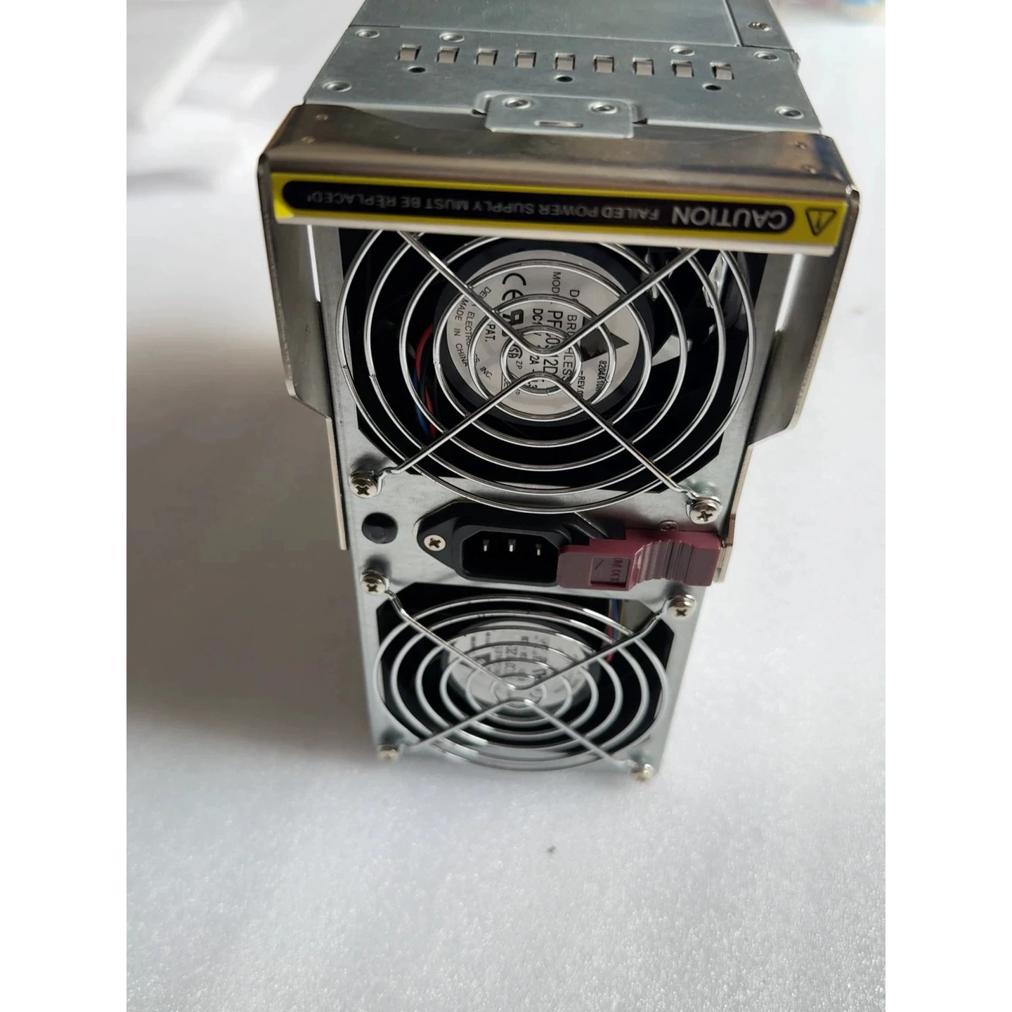 PWS-1K62-BR  1620W (200~240VAC input) , 1200W (100~140VAC input)  Redundant Module