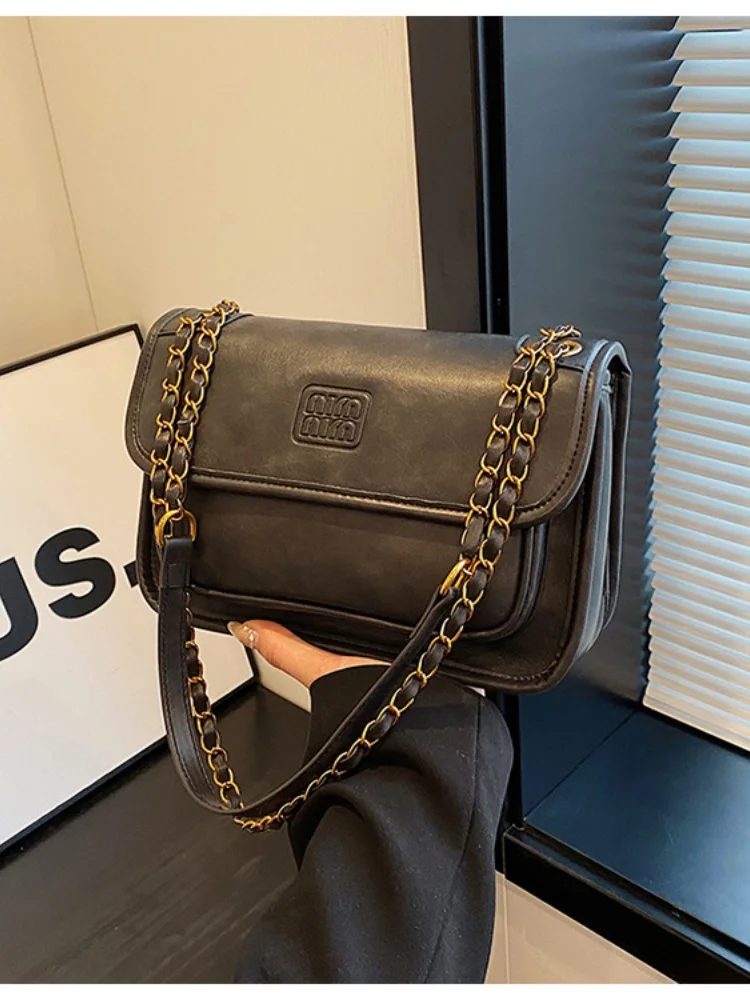 

Fashion women's messenger bag 2025 new large-capacity simple retro wild chain shoulder messenger bag casual small square bag