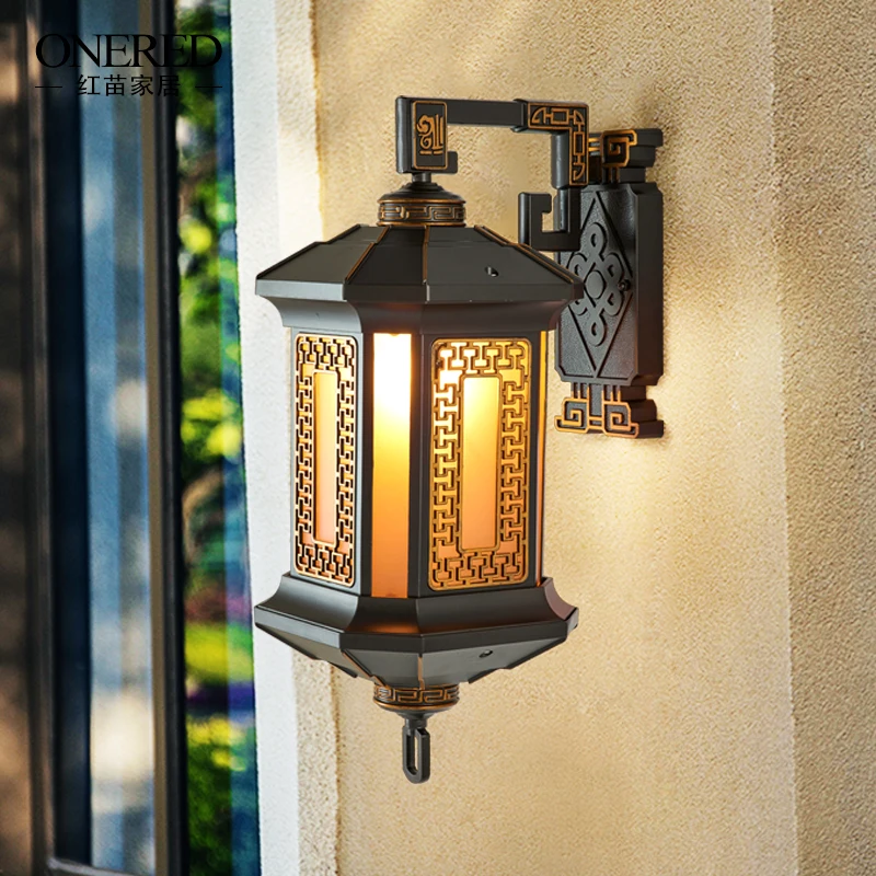 Medieval outdoor wall lamp, waterproof garden lamp, balcony exterior wall lamp, super bright outdoor Chinese villa door lights o
